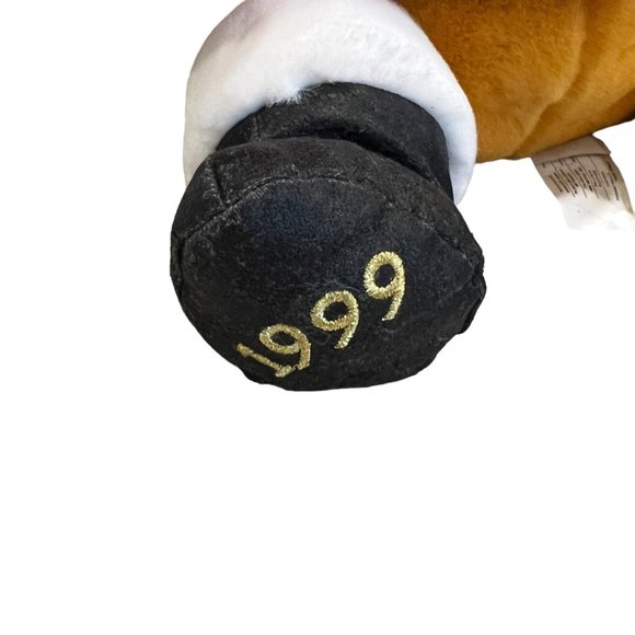 Disney Store Pooh Holiday Santa Plush Toy 1999 Christmas - Picture 4 of 4